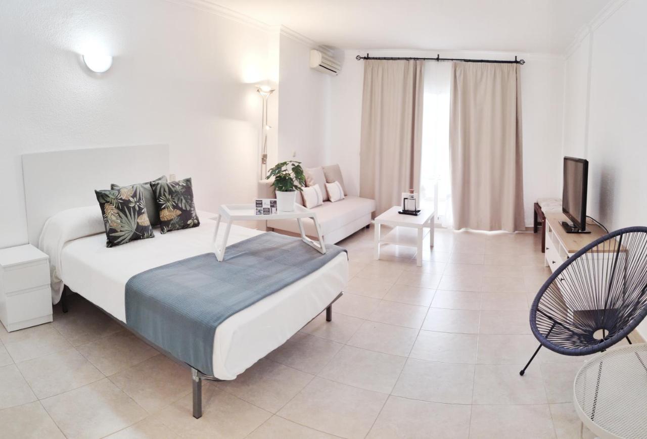Benalbeach Casa Kito Relax 1ª Linea De Playa Benalmádena Εξωτερικό φωτογραφία