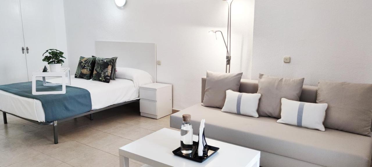 Benalbeach Casa Kito Relax 1ª Linea De Playa Benalmádena Εξωτερικό φωτογραφία